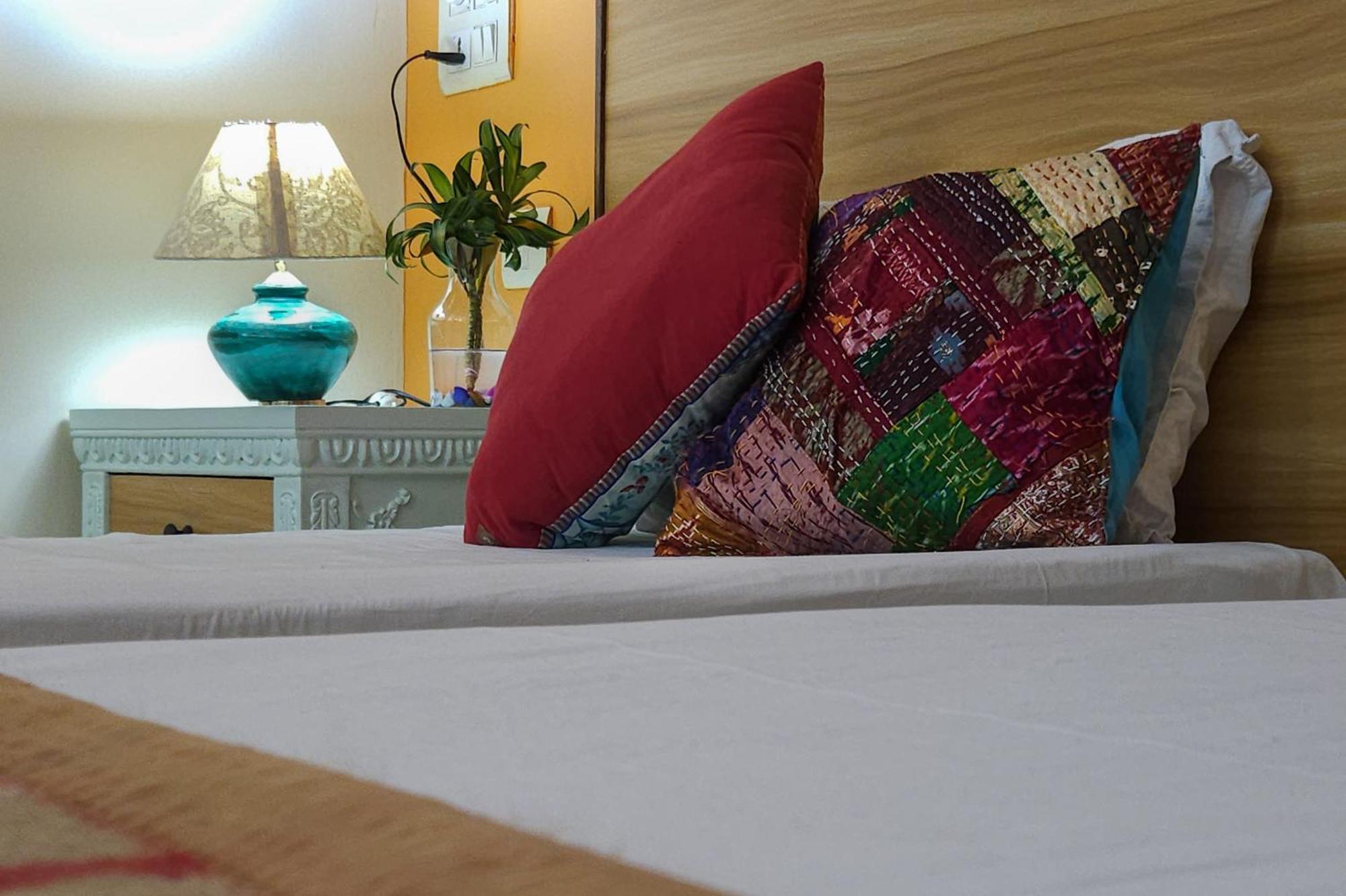 Prakash Kutir B&B นิวเดลี ภายนอก รูปภาพ